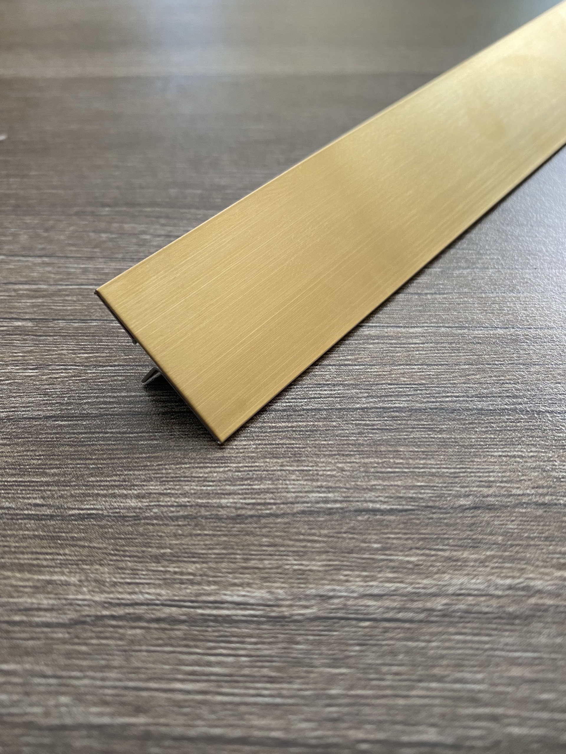 Nẹp inox chữ T30 vàng xước