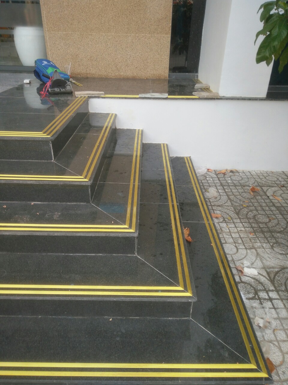 Chỉ Đồng Thau Chống Trơn Trượt